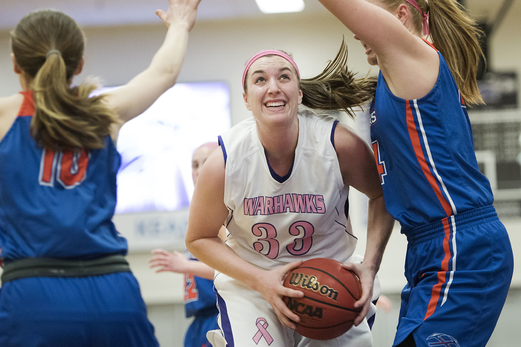 UW-W women clinch title
